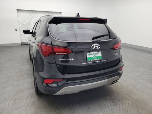 Used 2018 Hyundai Santa Fe Sport image 6