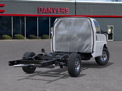 New 2025 GMC Savana 3500 w/ Power Convenience Package image 4