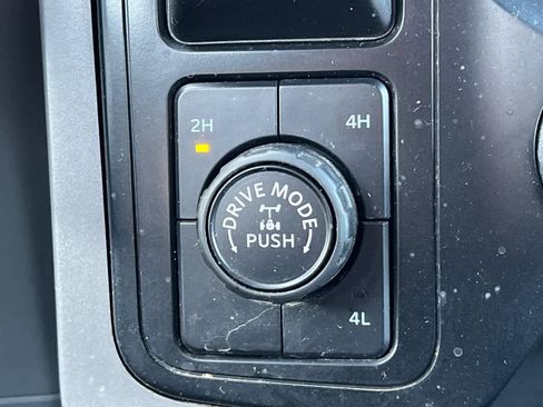 Used 2024 Ford F150 XLT w/ Mobile Office Package image 28