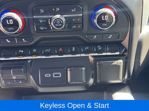 Used 2020 Chevrolet Silverado 1500 RST w/ Texas Edition image 35