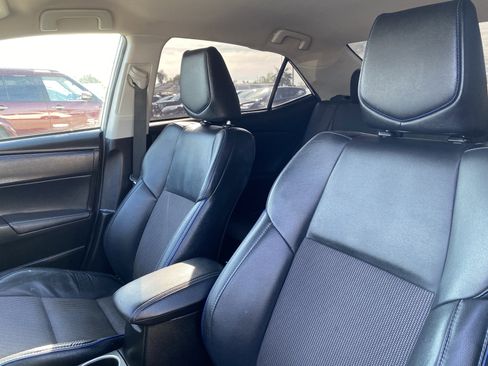 Used 2017 Toyota Corolla SE image 15