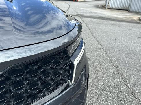 Certified 2023 Kia Sorento SX FWD image 14