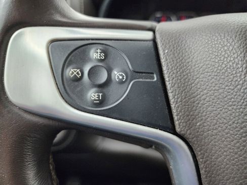 Used 2015 GMC Sierra 3500 SLT w/ Snow Plow Prep Package image 17