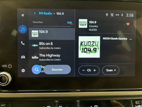 Used 2025 Toyota Camry LE FWD image 58