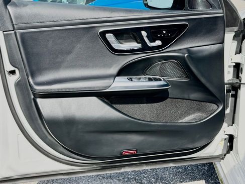 Used 2026 Mercedes-Benz E 350 Sedan image 17