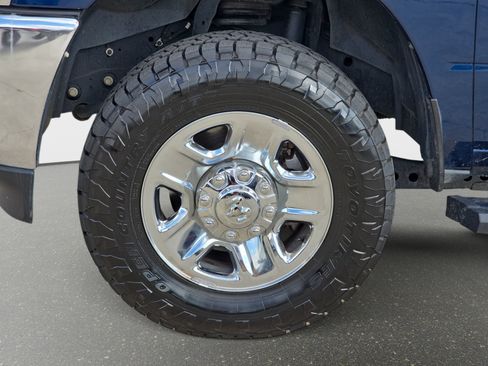 Used 2024 RAM 2500 Tradesman w/ Chrome Appearance Group AWD/4WD image 30