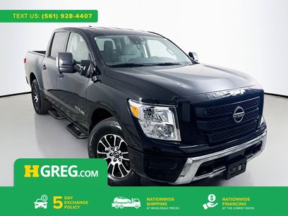 Used 2024 Nissan Titan SV w/ SV Convenience Package