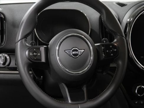 Used 2024 MINI Cooper Countryman S image 7