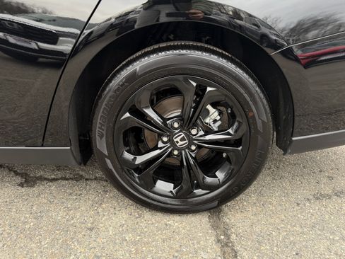Used 2025 Honda Accord SE image 9