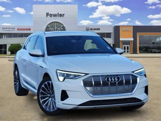 Used 2019 Audi e-tron Prestige video 1