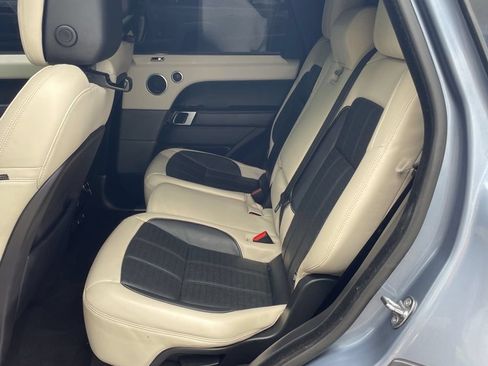 Used 2019 Land Rover Range Rover Sport HSE Dynamic AWD/4WD image 18
