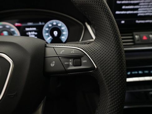 Used 2024 Audi Q5 e Prestige image 17