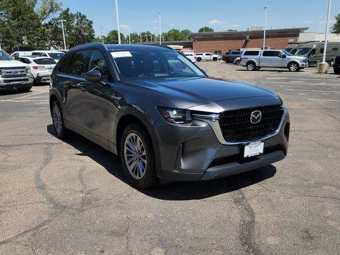 Used 2024 MAZDA CX-90 Plug-In Hybrid w/ Preferred AWD/4WD image 10