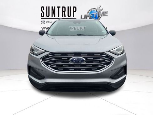 Used 2022 Ford Edge SE image 9