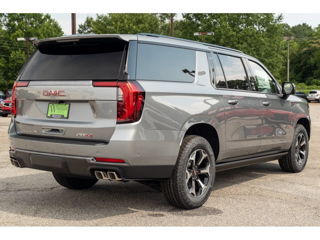New 2026 GMC Yukon XL AT4 w/ AT4 Premium Plus Package AWD/4WD image 8