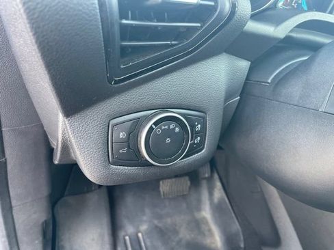 Used 2017 Ford Escape Titanium FWD image 25
