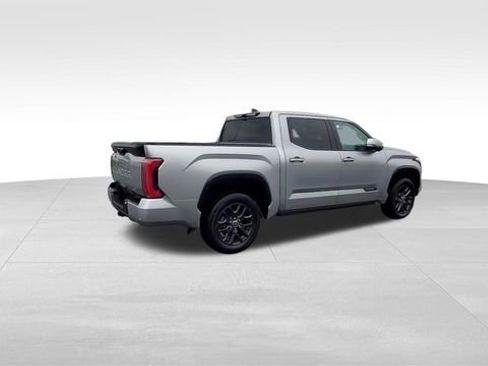 Used 2023 Toyota Tundra Platinum w/ Advanced Package AWD/4WD image 8