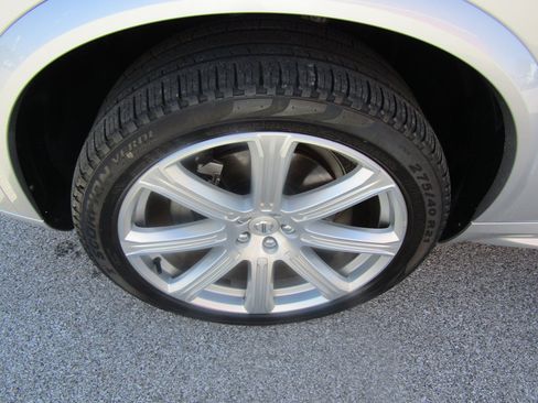 Used 2019 Volvo XC90 T6 Inscription w/ Advanced Package AWD/4WD image 10