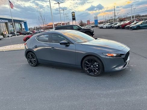 Used 2024 MAZDA MAZDA3 s image 4