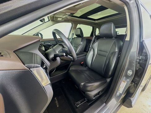 Used 2023 Nissan Rogue SL w/ SL Premium Package image 12