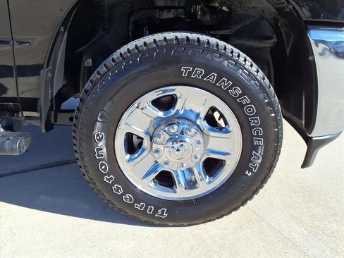 Used 2025 RAM 2500 Tradesman image 9