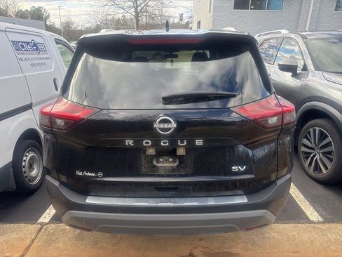 Certified 2023 Nissan Rogue SV w/ SV Premium B Package image 6