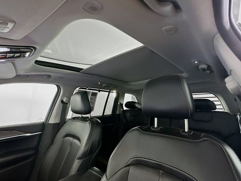 Used 2022 Jeep Grand Cherokee Limited 4xe w/ Luxury Tech Group II image 26