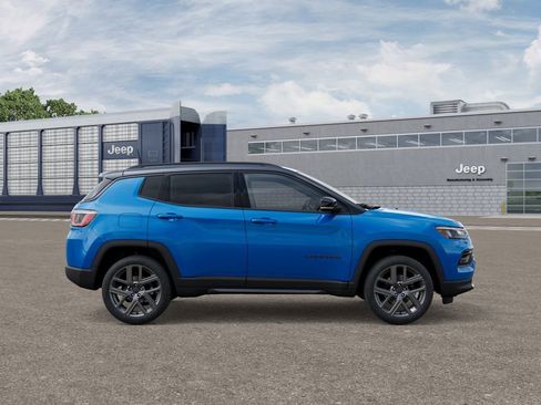 New 2026 Jeep Compass Limited AWD/4WD image 21