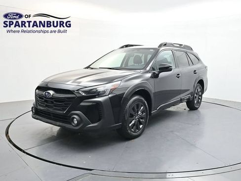 Used 2023 Subaru Outback Onyx Edition AWD/4WD image 3