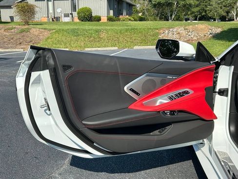 Used 2024 Chevrolet Corvette Stingray Preferred Conv w/ Z51 Performance Package RWD image 58