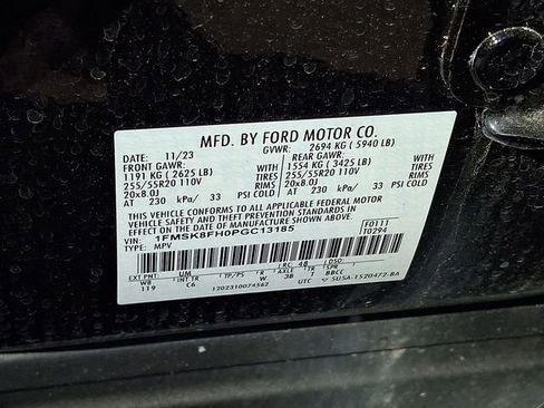 Used 2023 Ford Explorer Limited w/ Equipment Group 301A AWD/4WD image 24