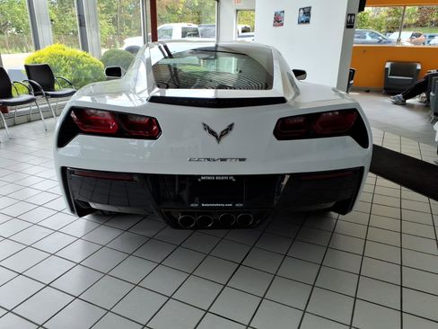 Used 2015 Chevrolet Corvette Stingray Coupe w/ 2LT Preferred Equipment Group RWD image 5