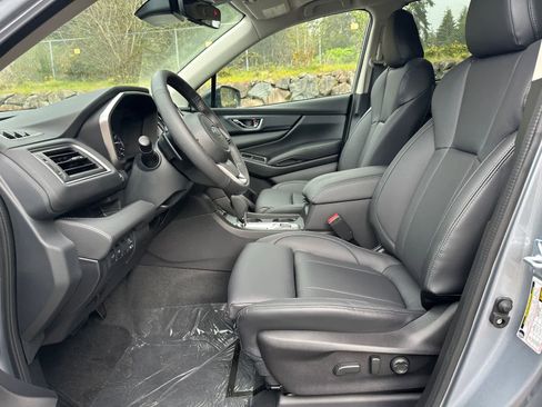 New 2026 Subaru Ascent Limited image 18
