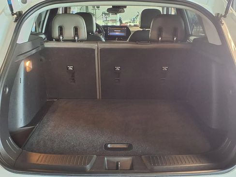 Used 2025 Chevrolet Trax ACTIV w/ Sunroof Package FWD image 7