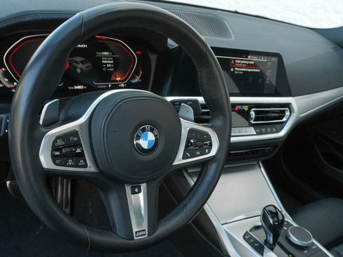 Used 2021 BMW M340i xDrive AWD/4WD image 10