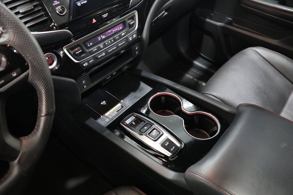 Used 2024 Honda Passport Black Edition image 30
