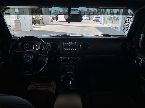Used 2021 Jeep Wrangler Unlimited Willys image 19