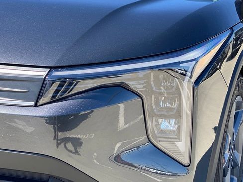 New 2026 Kia K4 LXS image 8