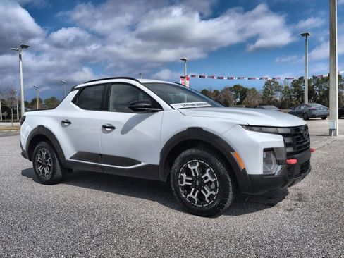 Used 2025 Hyundai Santa Cruz XRT image 3