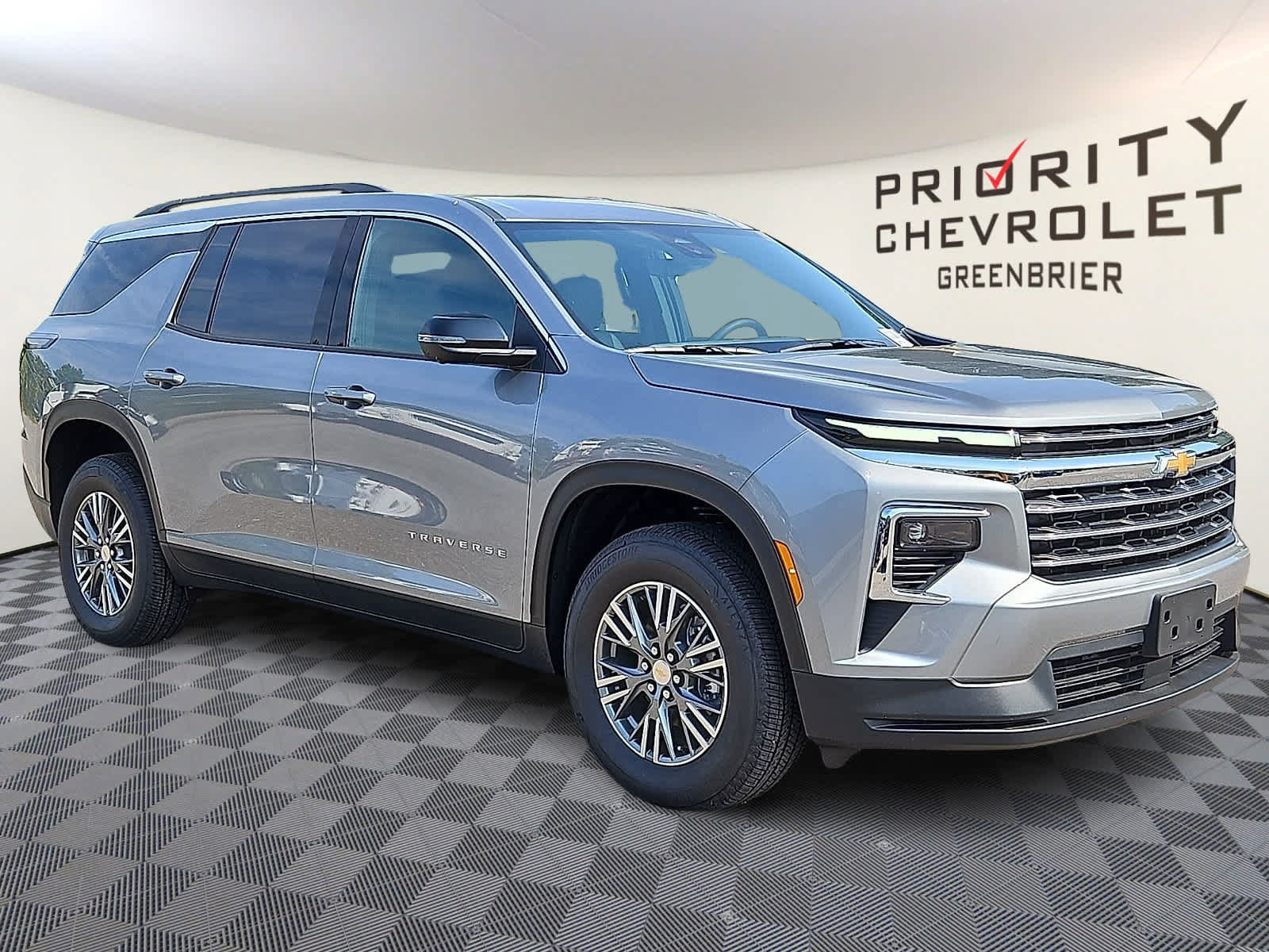 New 2027 Chevrolet Traverse LT w/ Driver Confidence Package FWD image 3