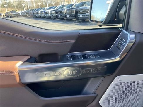 New 2025 Ford F150 King Ranch w/ FX4 Off-Road Package image 13