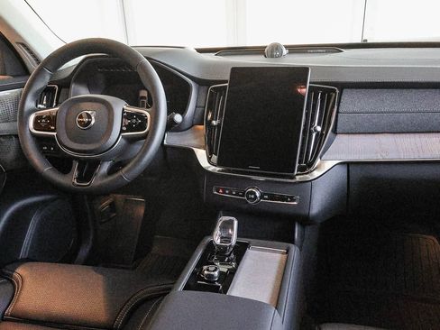 New 2026 Volvo XC90 T8 Ultra w/ Lounge Package AWD/4WD image 16