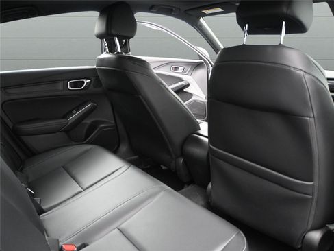 Used 2024 Acura Integra A-Spec image 18