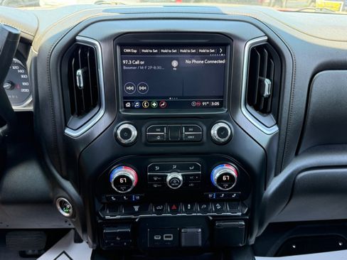 Used 2022 GMC Sierra 2500 AT4 w/ Gooseneck/5TH Wheel Package AWD/4WD image 11