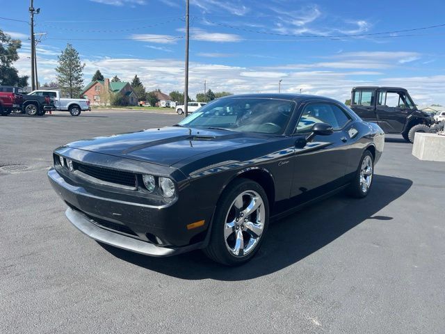 Used 2014 Dodge Challenger SXT Plus RWD image 6