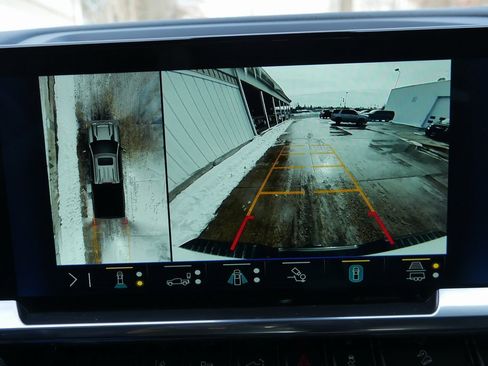 Used 2025 Chevrolet Silverado 2500 LT w/ Trail Boss Package image 17