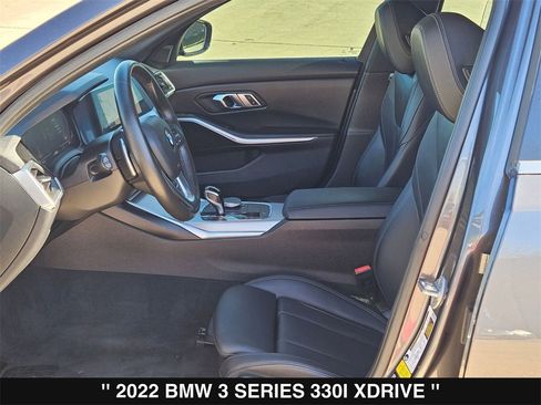 Used 2022 BMW 330i xDrive Sedan image 11