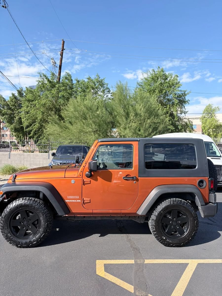 Used 2010 Jeep Wrangler Sport AWD/4WD image 8