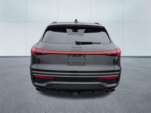 New 2025 Audi SQ5 Premium Plus image 4
