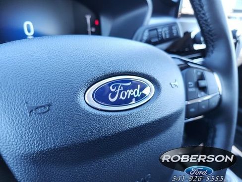 Used 2025 Ford Escape Active w/ Cold Weather Package AWD/4WD image 22
